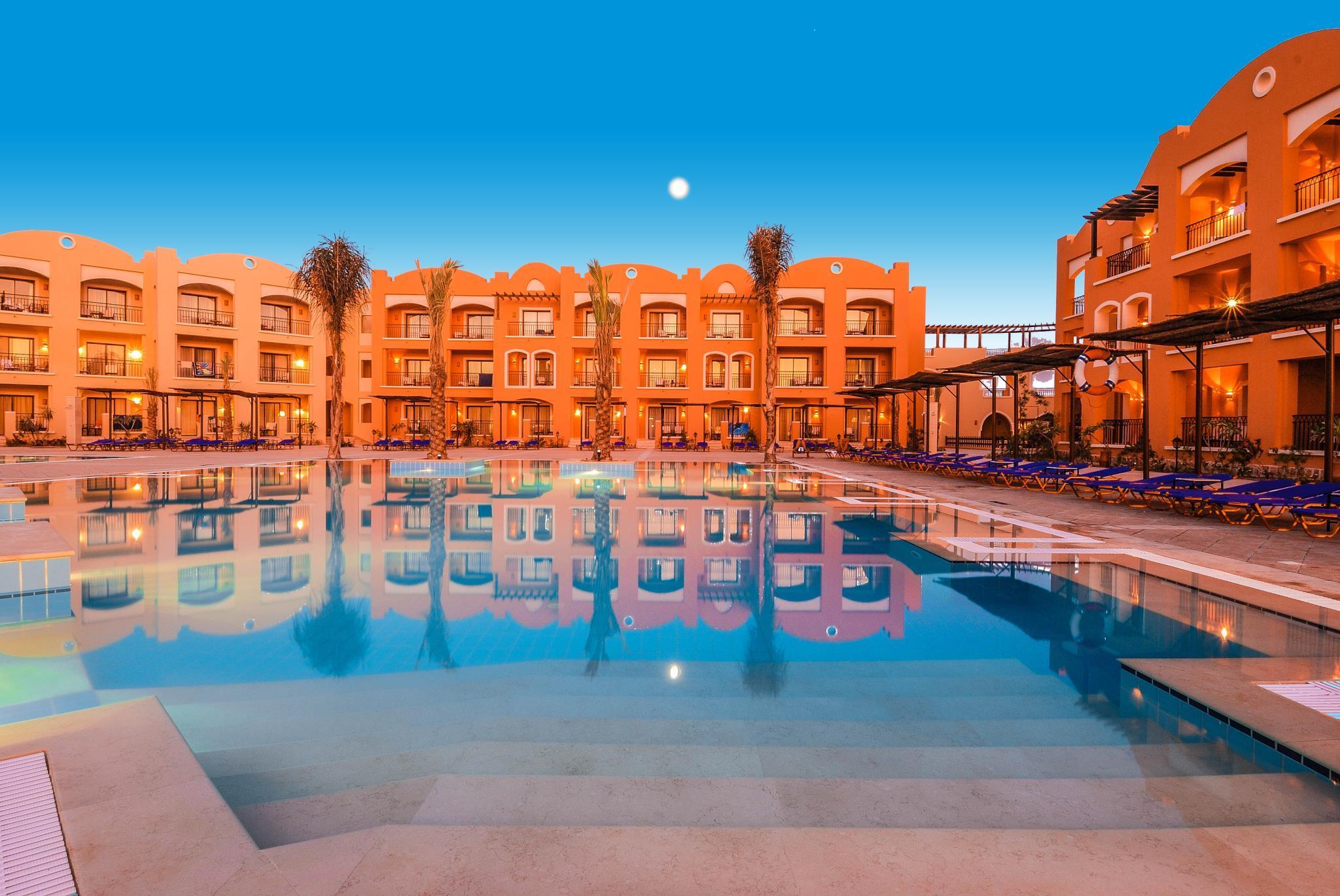 Jaz Neo Dar El Madina Hotell Coraya Bay Exteriör bild