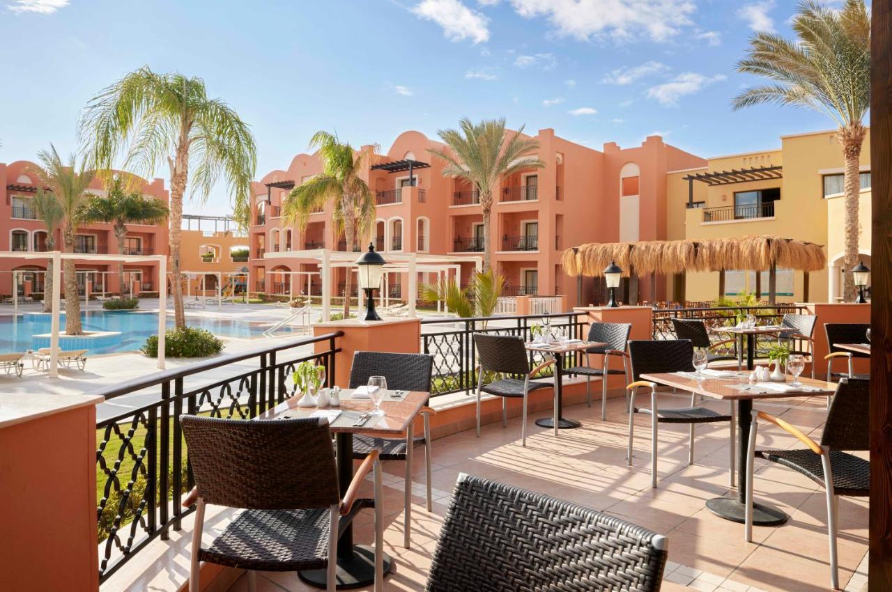 Jaz Neo Dar El Madina Hotell Coraya Bay Exteriör bild
