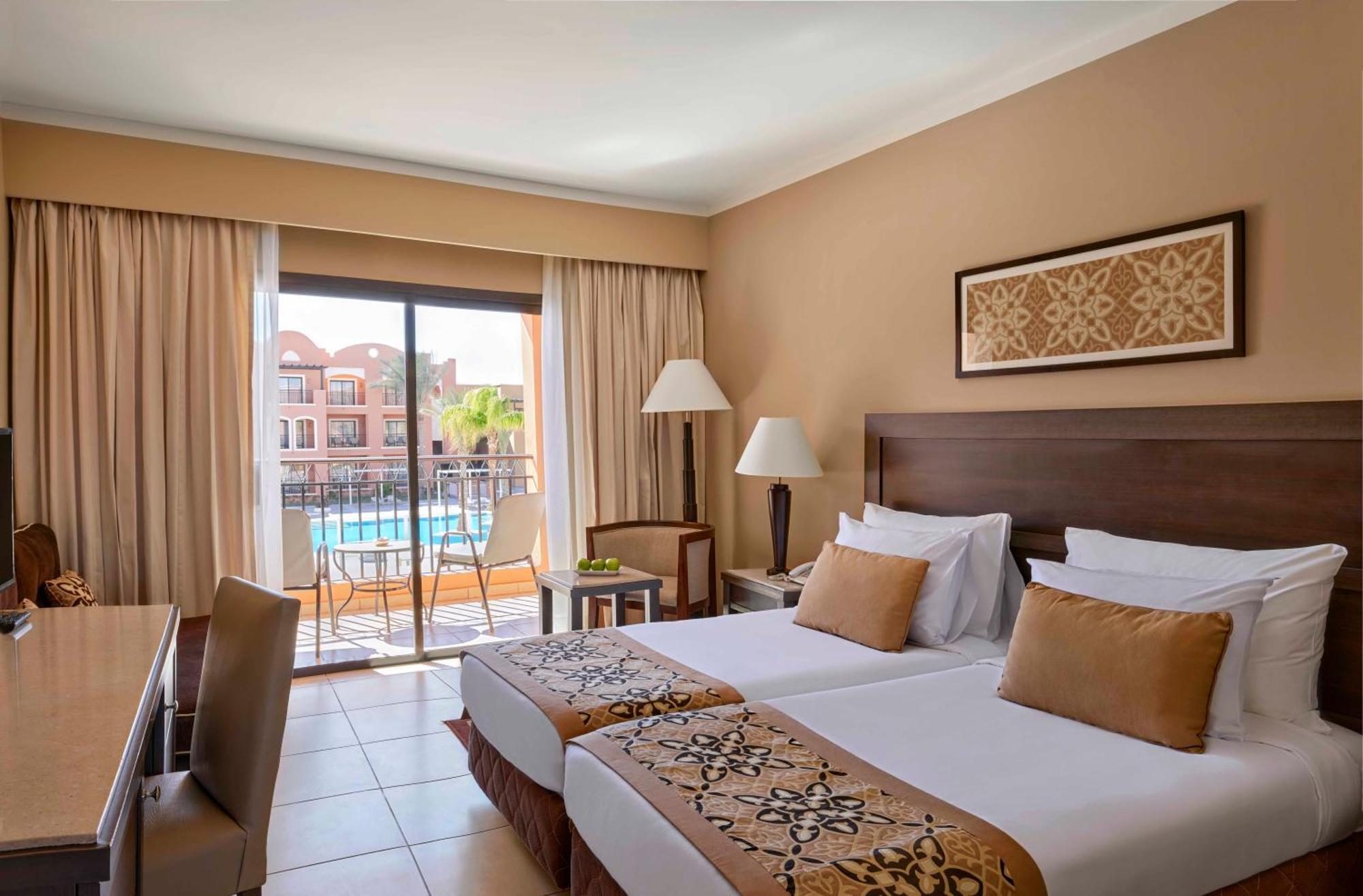 Jaz Neo Dar El Madina Hotell Coraya Bay Exteriör bild