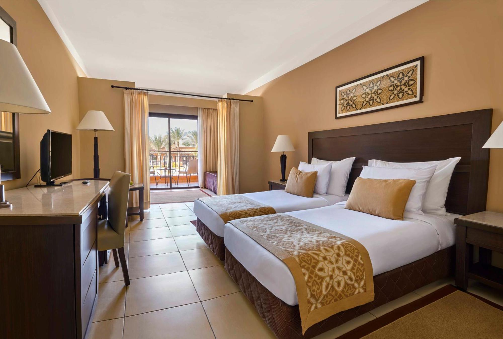 Jaz Neo Dar El Madina Hotell Coraya Bay Exteriör bild