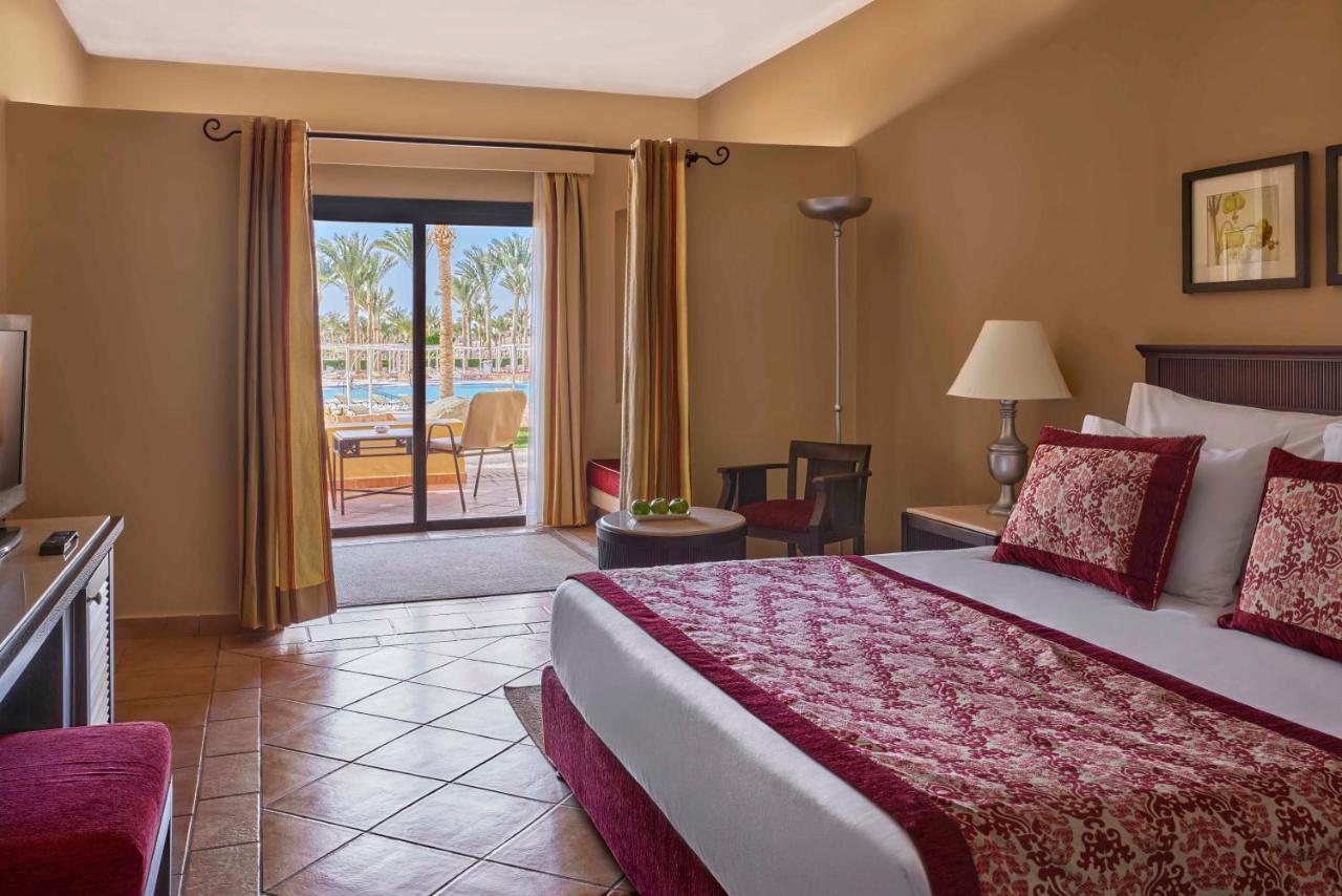 Jaz Neo Dar El Madina Hotell Coraya Bay Exteriör bild
